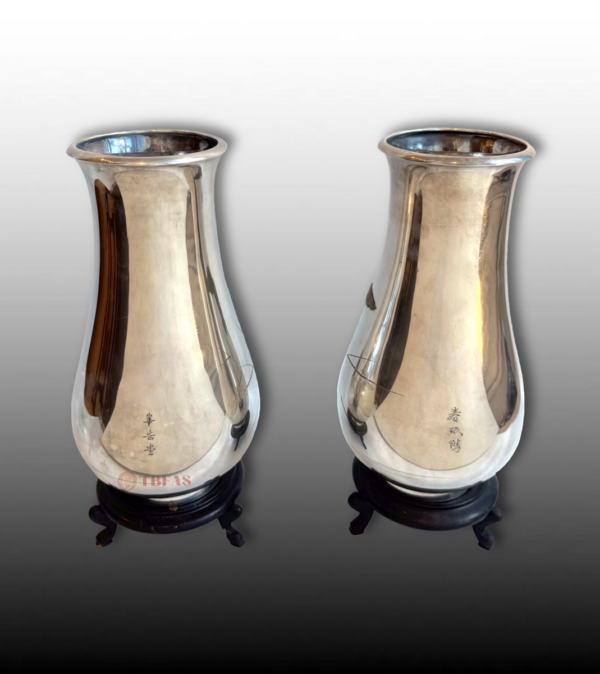 Pair of pure silver presentation vases with Tomo box