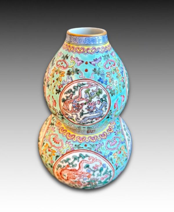 Overglaze gourd shape ceramic vase