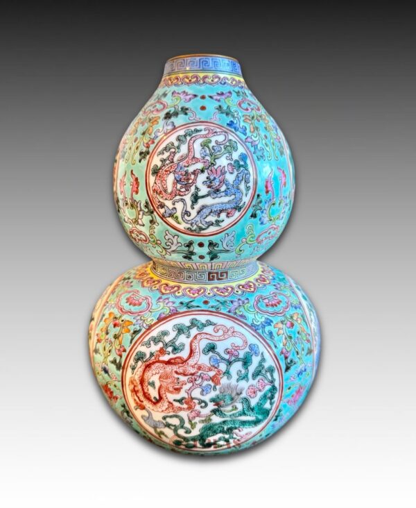 Overglaze gourd shape ceramic vase