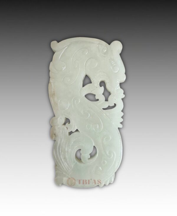 White Nephrite jade toggle with dragon