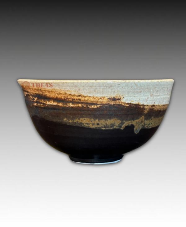 Splash glazed tea bowl