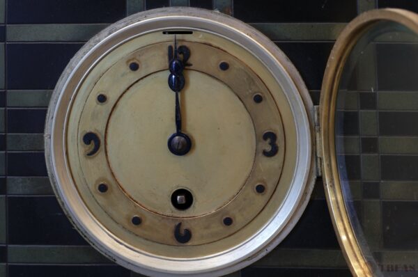 Bronze deer Clock