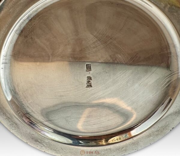 Pair of pure silver presentation vases with Tomo box