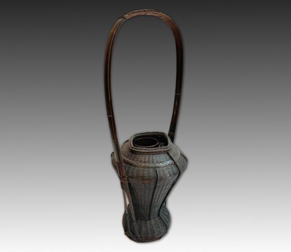 Chinese style flower basket with diamond shape lip with box