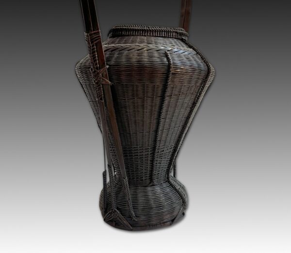Chinese style flower basket with diamond shape lip with box